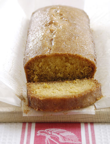 Applesauce Cake | Voskos®