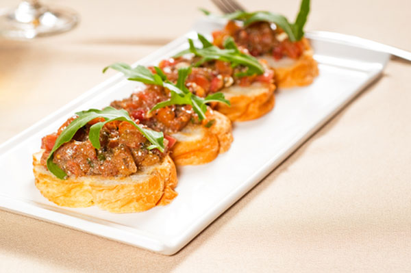 Apple-Onion Confetti Bruschetta | Voskos®