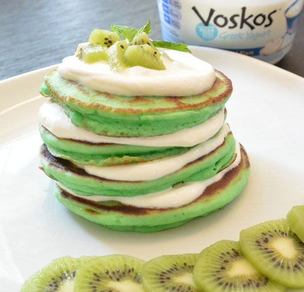 Green Almond Flour Pancakes with Greek Yogurt Voskos®